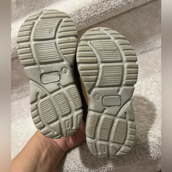 Wonder Nation baby boy boots/shoes size 6 - Picture 3 of 4